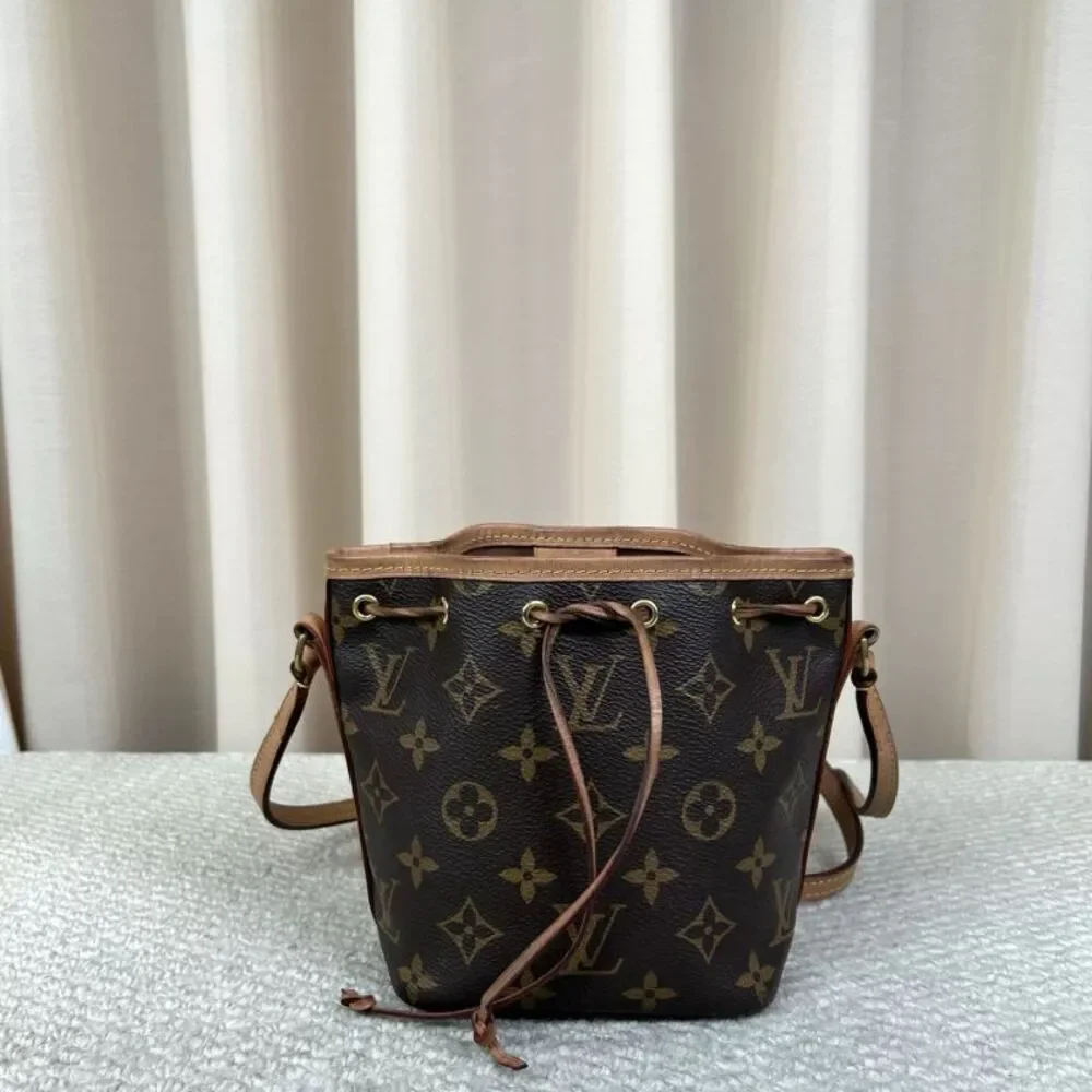 Louis Vuitton Women Pre-Loved Bag Very Good Condition